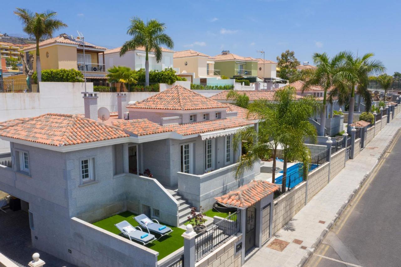 Villa Leonardo Dos By Villa Plus ปัวร์โตเดซานตีอาโก ภายนอก รูปภาพ